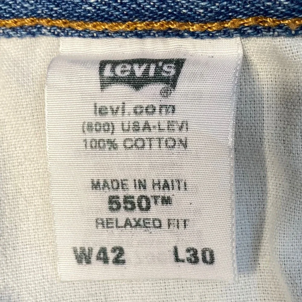 Levis 550 Relaxed Fit Straight Leg Pure Cotton Denim Jeans Mens 42x30 Red Tab